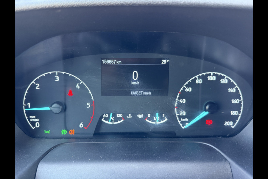 Ford Transit 2.0 TDCI 130PK L3H2 Airco Cruise control Parkeersensoren v+a Camera Voorruitverwarming