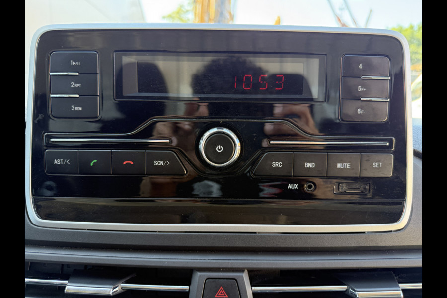 Maxus Deliver 9 2.0 CiT 150PK L3H2 SCHADE Airco Cruise Control Parkeersensoren LED Euro 6