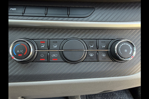 Maxus Deliver 9 2.0 CiT 150PK L3H2 SCHADE Airco Cruise Control Parkeersensoren LED Euro 6