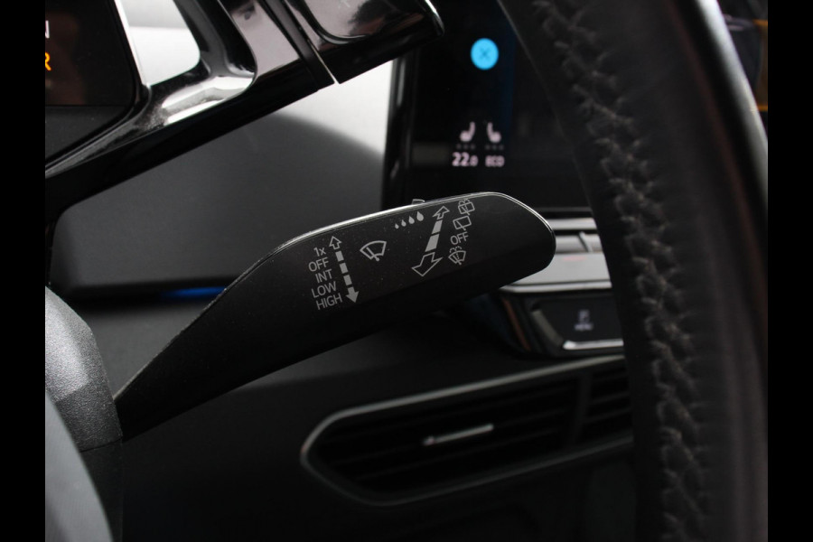 Volkswagen ID.3 First 58 kWh SOH 86% Navigatie Apple Carplay/Android Auto Adaptive Cruise Control Parkeersensoren Stoel- en stuurverwarming Lichtmetalen velgen Climate Control