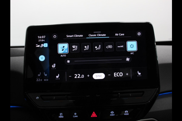 Volkswagen ID.3 First 58 kWh SOH 86% Navigatie Apple Carplay/Android Auto Adaptive Cruise Control Parkeersensoren Stoel- en stuurverwarming Lichtmetalen velgen Climate Control