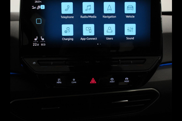 Volkswagen ID.3 First 58 kWh SOH 86% Navigatie Apple Carplay/Android Auto Adaptive Cruise Control Parkeersensoren Stoel- en stuurverwarming Lichtmetalen velgen Climate Control