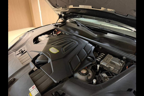 Porsche Cayenne Coupé 3.0 E-Hybrid|Pano|360|HUD|BOSE|Memory|