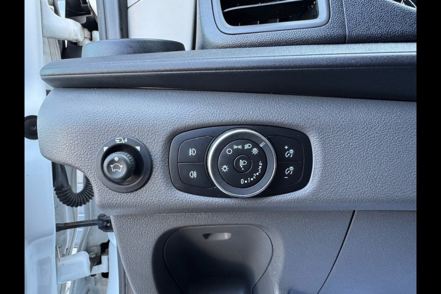 Ford Transit 350 2.0 TDCI 130pk L2H2 Trend MHEV | Camera | Trekhaak | Winterpack | Cruise | Bluetooth | CarPlay | Airco