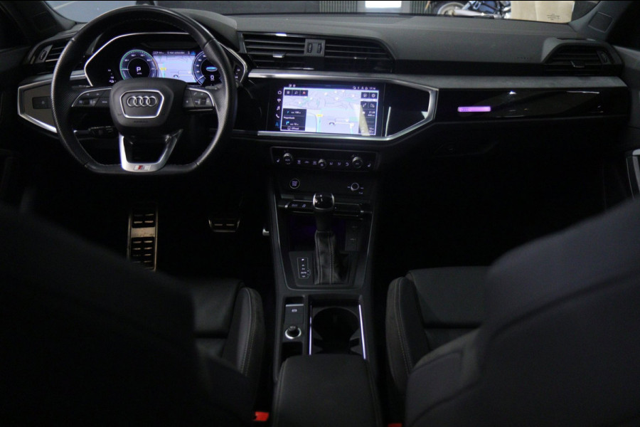 Audi Q3 Sportback 45 TFSI e S Edition 3X S-Line /PANO/KEYLES/STOELV/BOMVOL