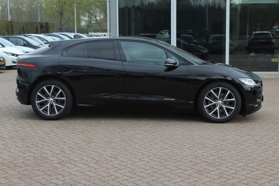 Jaguar I-PACE EV400 First Edition 90 kWh / Full option! / Trekhaak / Panoramadak / 360Camera / Head-up / 20'' / Luchtvering / Leder / Meridian / Stoel+Stuurverwarming / 4zone Airco / DAB / Dodehoek / ACC
