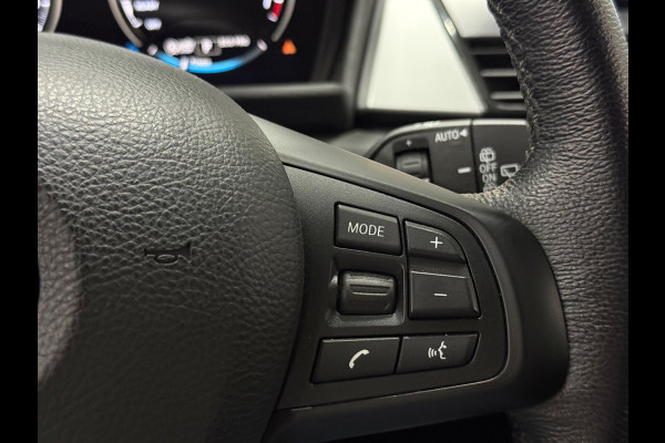 BMW 2 Serie Gran Tourer 218i Automaat | Trekhaak | Navigatie | LED | Achteruitrijcamera