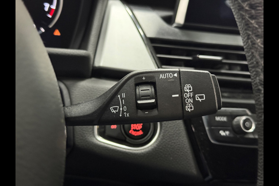BMW 2 Serie Gran Tourer 218i Automaat | Trekhaak | Navigatie | LED | Achteruitrijcamera