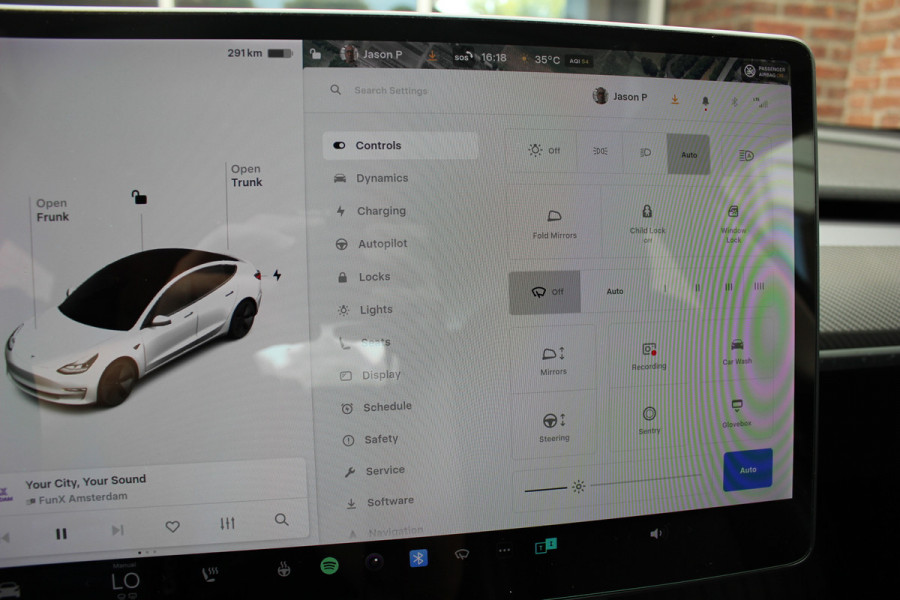 Tesla Model 3 Standard RWD Plus 60 kWh / SOH 93,5% / FACELIFT / Autopilot / Panoramadak / Camera / Leder / 19'' / Leder / Premium Audio / Warmtepomp