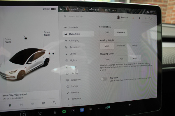 Tesla Model 3 Standard RWD Plus 60 kWh / SOH 93,5% / FACELIFT / Autopilot / Panoramadak / Camera / Leder / 19'' / Leder / Premium Audio / Warmtepomp