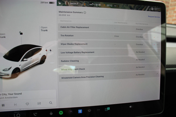 Tesla Model 3 Standard RWD Plus 60 kWh / SOH 93,5% / FACELIFT / Autopilot / Panoramadak / Camera / Leder / 19'' / Leder / Premium Audio / Warmtepomp