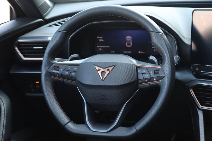 CUPRA Formentor 1.4 e-Hybrid VZ / PANO / ACC / KEYLESS / CAMERA / STUUR+STOELVERW