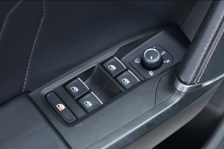 CUPRA Formentor 1.4 e-Hybrid VZ / PANO / ACC / KEYLESS / CAMERA / STUUR+STOELVERW