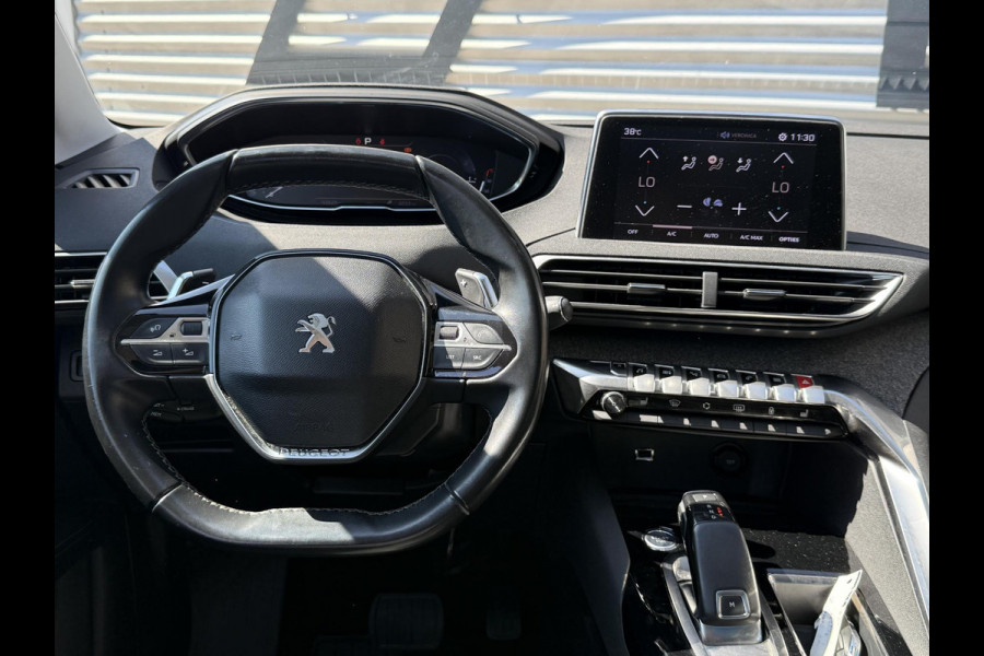 Peugeot 3008 1.2 PureTech Allure 2e Eigenaar|Schuifdak|Camera|Carplay|Clima|Trekhaak|i-Cockpit|Cruise|Elek Ramen|LM Velgen|PDC V+A|D-riem vv in 2024|Stoelverwarming|Nieuwe APK bij aflevering