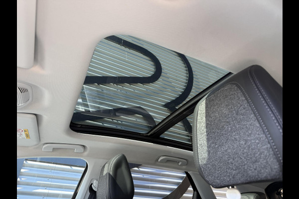 Peugeot 3008 1.2 PureTech Allure 2e Eigenaar|Schuifdak|Camera|Carplay|Clima|Trekhaak|i-Cockpit|Cruise|Elek Ramen|LM Velgen|PDC V+A|D-riem vv in 2024|Stoelverwarming|Nieuwe APK bij aflevering