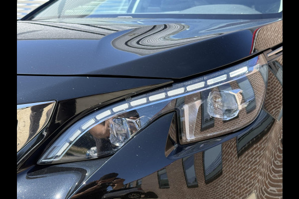 Peugeot 3008 1.2 PureTech Allure 2e Eigenaar|Schuifdak|Camera|Carplay|Clima|Trekhaak|i-Cockpit|Cruise|Elek Ramen|LM Velgen|PDC V+A|D-riem vv in 2024|Stoelverwarming|Nieuwe APK bij aflevering