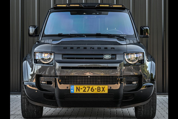 Land Rover Defender 110 2.0 P400e 110 HSE Urban | NL-Auto | Panoramadak | Meridian Sound | 360 Camera | Luchtvering | Stoelverwarming + Ventilatie | Adaptive Cruise Control | Trekhaak |