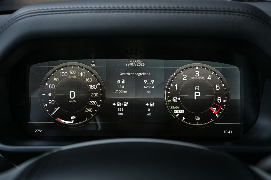 Land Rover Defender 110 2.0 P400e 110 HSE Urban | NL-Auto | Panoramadak | Meridian Sound | 360 Camera | Luchtvering | Stoelverwarming + Ventilatie | Adaptive Cruise Control | Trekhaak |