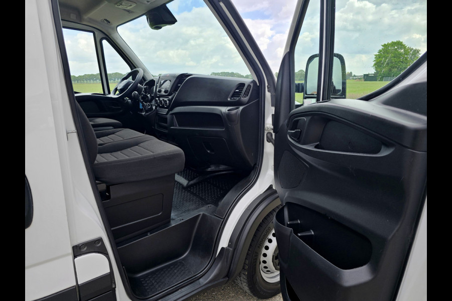 Iveco Daily 35S14V 352L H2 - Euro 6 - 140 Pk - Dubbel Lucht - Airco - Cruise Control