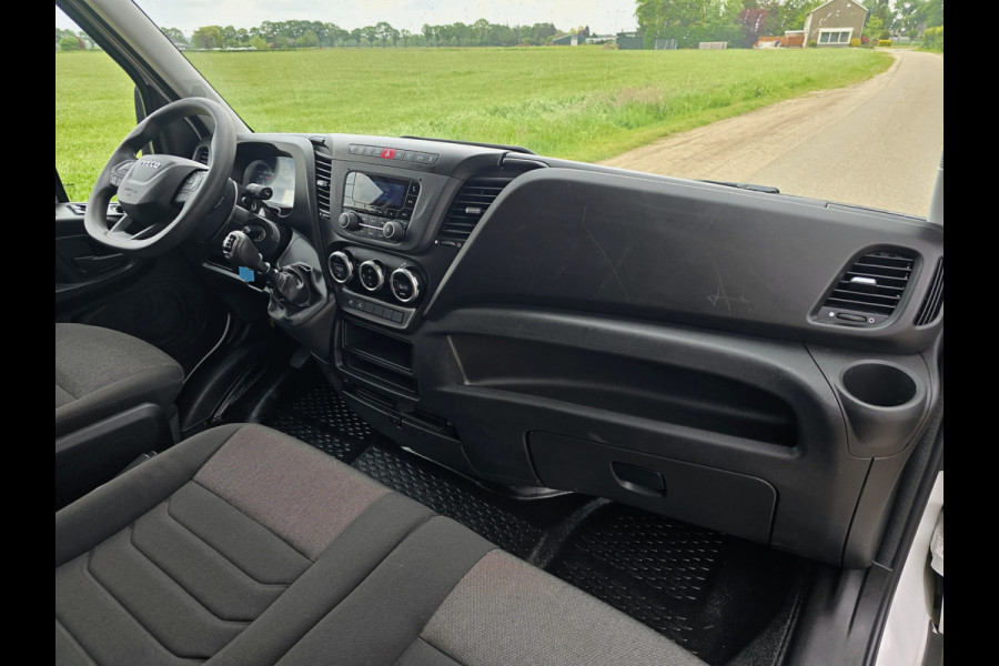 Iveco Daily 35S14V 352L H2 - Euro 6 - 140 Pk - Dubbel Lucht - Airco - Cruise Control