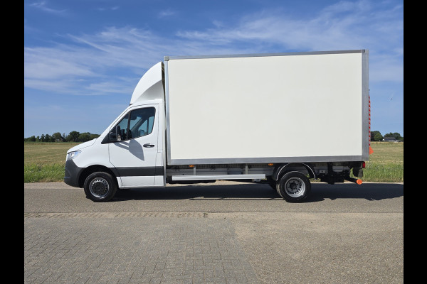 Mercedes-Benz Sprinter 515 CDI Bakwagen + Laadklep - AUTOMAAT - Euro 6 - 150 Pk - Airco - Cruise Control