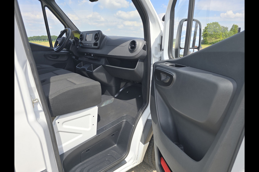 Mercedes-Benz Sprinter 315 1.9 CDI L2H2 RWD - Euro 6 - AUTOMAAT - 150 Pk - MBUX - ParkeerCamera -
