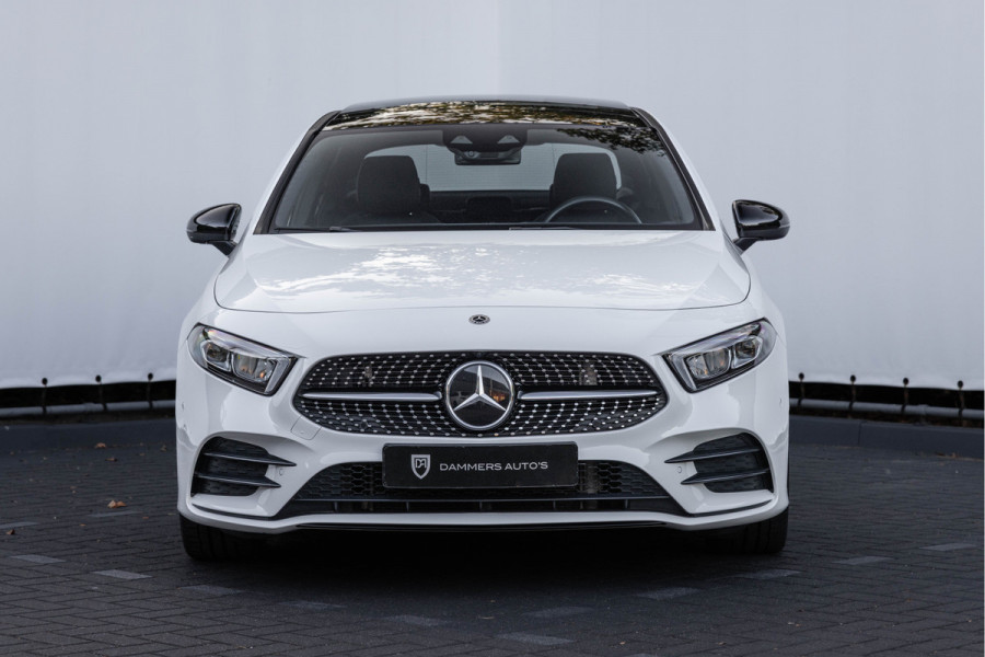 Mercedes-Benz A-Klasse 200 Launch Edition Premium Plus AMG Pano 19''