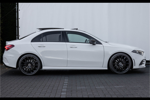 Mercedes-Benz A-Klasse 200 Launch Edition Premium Plus AMG Pano 19''