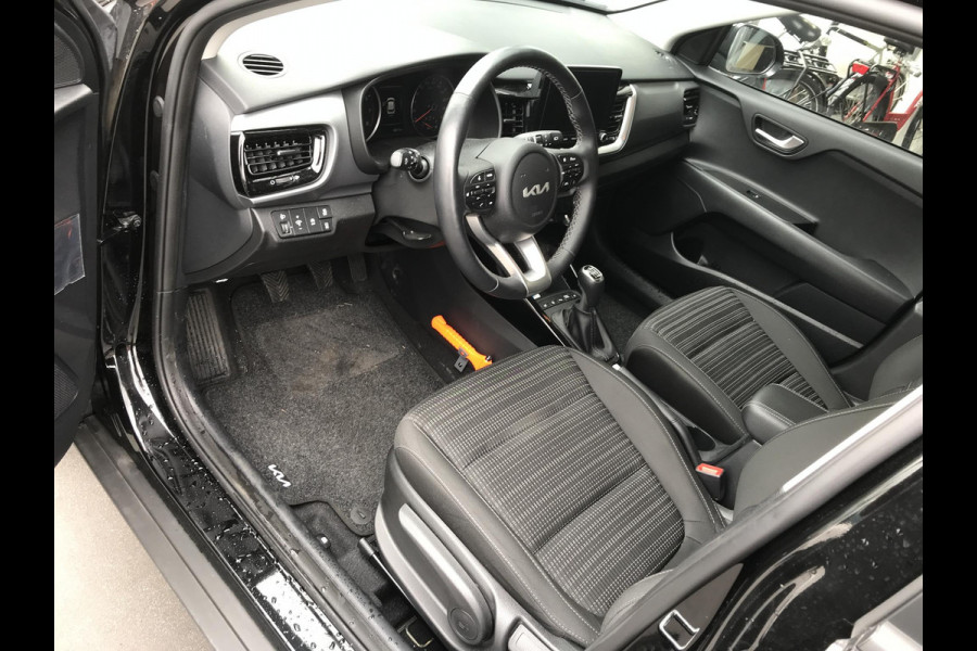 Kia Stonic 1.0 MHEV DynamicPlusLine 120pk 7 JAAR GARANTIE
