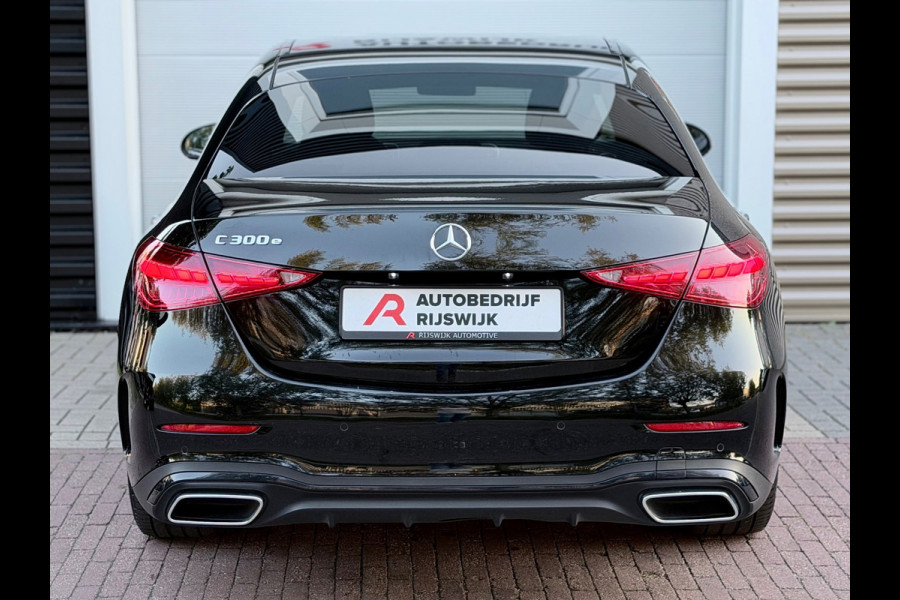 Mercedes-Benz C-Klasse 300 e AMG Line Camera/Trekhaak/Blindspot