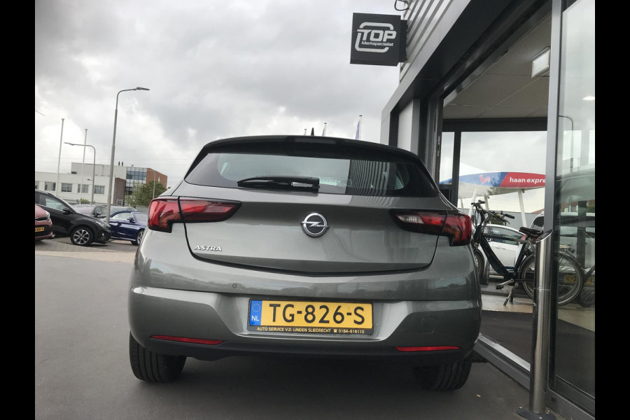 Opel Astra 1.0 Business+ Navi