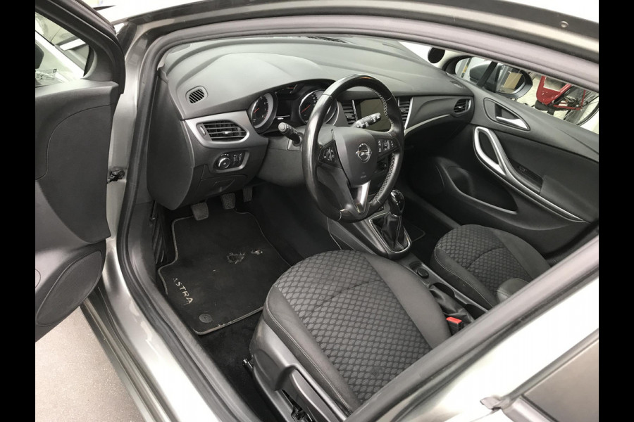 Opel Astra 1.0 Business+ Navi