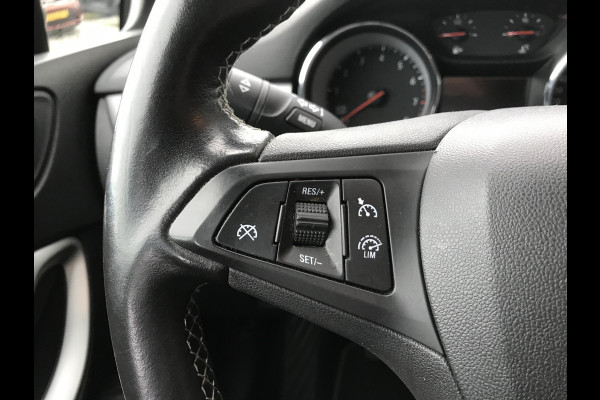Opel Astra 1.0 Business+ Navi