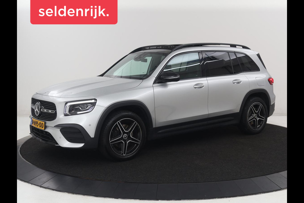 Mercedes-Benz GLB 200 Business Solution AMG 7p. | Panoramadak | Elec. Trekhaak | Half Leder | Memory | Sfeerverlichting | Stoelverwarming | Camera | Park assist |