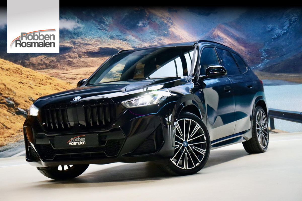 BMW X1 xDrive25e M Sport|PANO|TrkHk|LEDER|20''