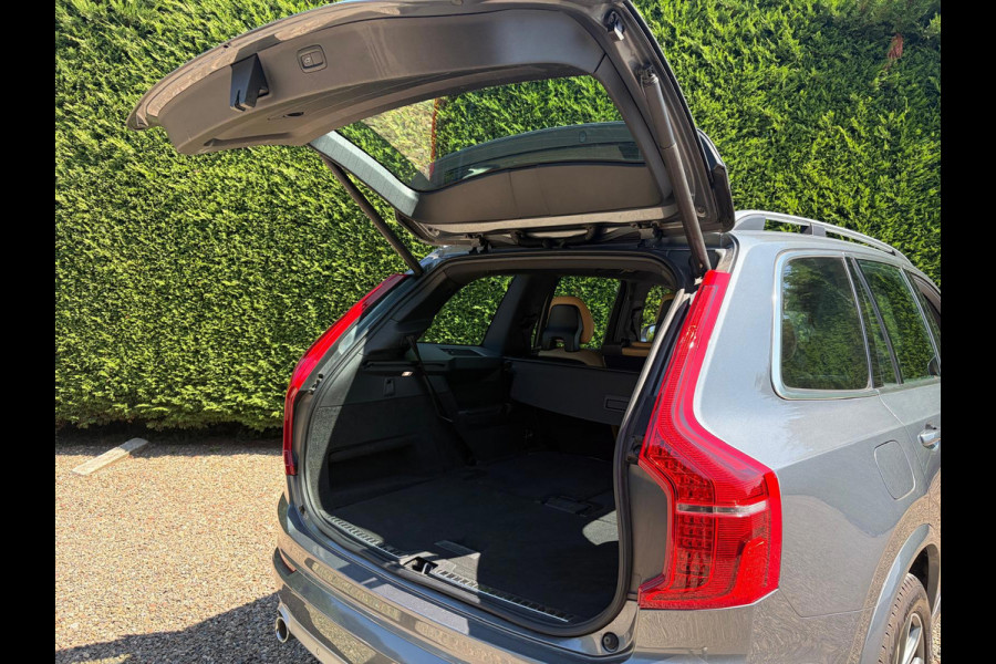 Volvo XC90 2.0 D4 90th AnniversaryEdition 7Persoons Trekhaak AllSeason !!NIEUWBINNEN!!