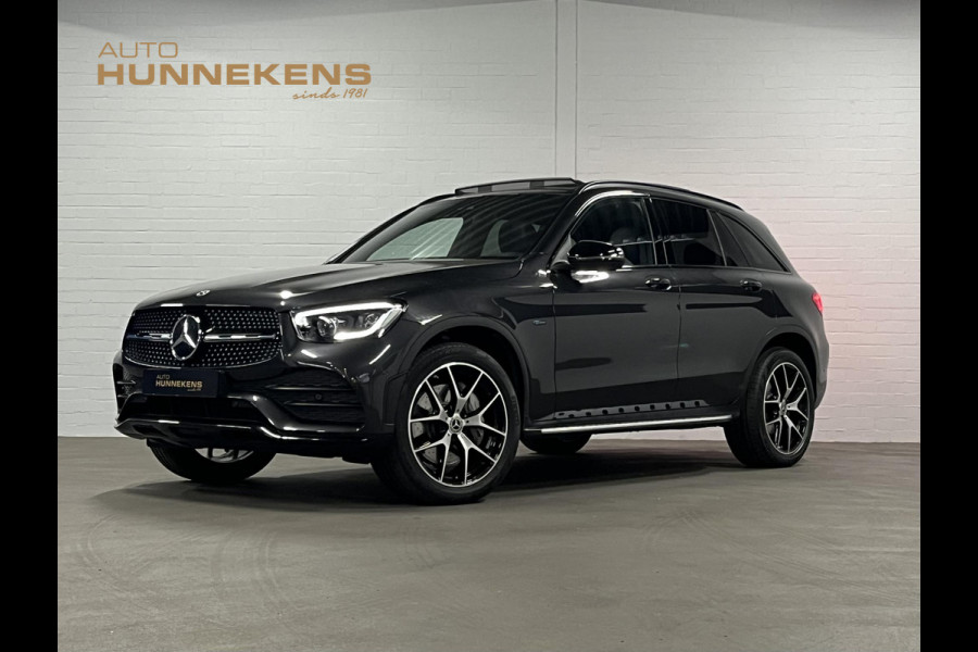 Mercedes-Benz GLC 300e 4MATIC AMG-line Trekhaak | Burmester | Open dak | Stoelverwarming | Carplay | Cruise control | Achteruitrij camera