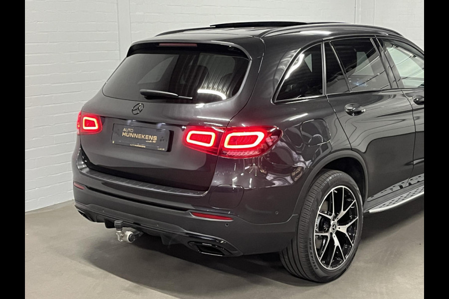 Mercedes-Benz GLC 300e 4MATIC AMG-line Trekhaak | Burmester | Open dak | Stoelverwarming | Carplay | Cruise control | Achteruitrij camera