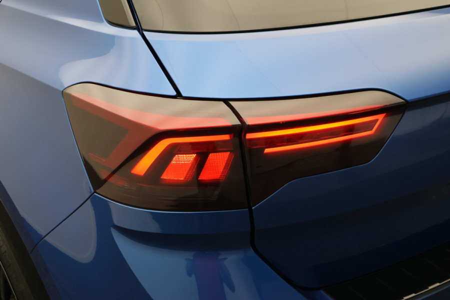 Volkswagen T-Roc 2.0 TSI 4Motion Sport Business R Panoramadak, Beats Audio, ACC, Virtual Cockpit, Camera, Trekhaak, 19''