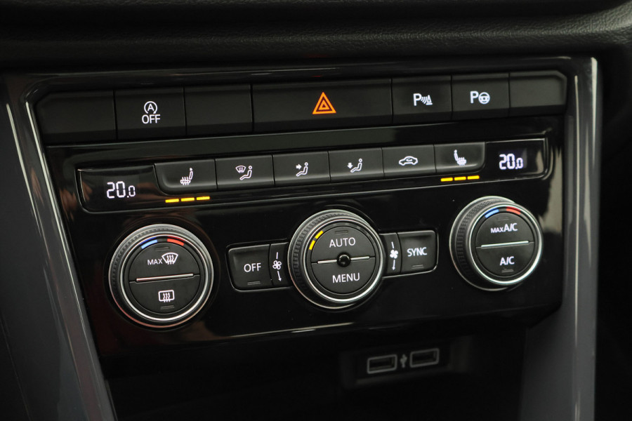 Volkswagen T-Roc 2.0 TSI 4Motion Sport Business R Panoramadak, Beats Audio, ACC, Virtual Cockpit, Camera, Trekhaak, 19''
