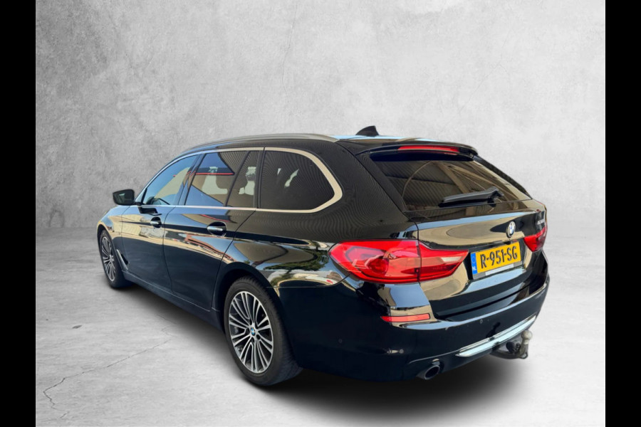 BMW 5 Serie Touring 530i High Executive (Goed OndH, Trekhaak, 360 Camera, Navi, Stoel/stuur VerW, Camera, Comfort Stoelen, Etc)