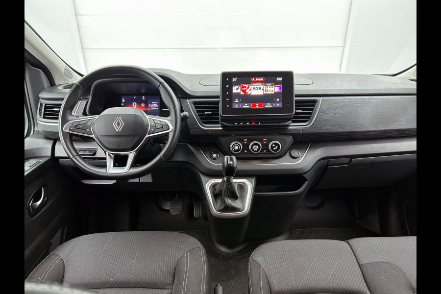 Renault Trafic 2.0 Blue dC1 150PK L2H1 Dubbele Cabine Automaat Navigatie Airco Lichtmetalen velgen Betimmering Trekhaak Camera Parkeer sensoren Dab