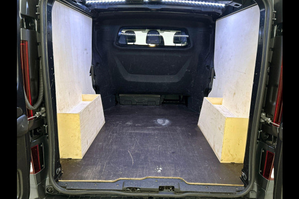 Renault Trafic 2.0 Blue dC1 150PK L2H1 Dubbele Cabine Automaat Navigatie Airco Lichtmetalen velgen Betimmering Trekhaak Camera Parkeer sensoren Dab