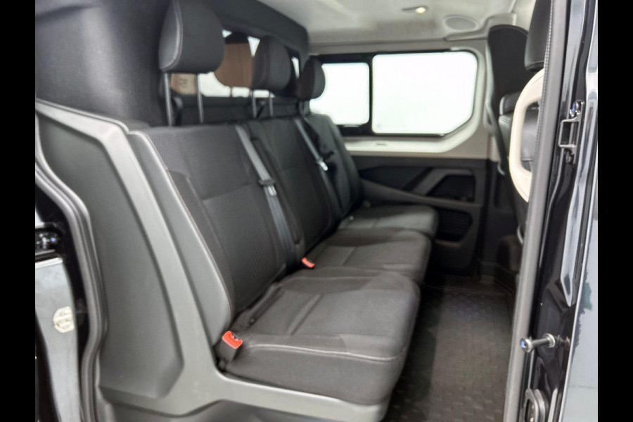 Renault Trafic 2.0 Blue dC1 150PK L2H1 Dubbele Cabine Automaat Navigatie Airco Lichtmetalen velgen Betimmering Trekhaak Camera Parkeer sensoren Dab