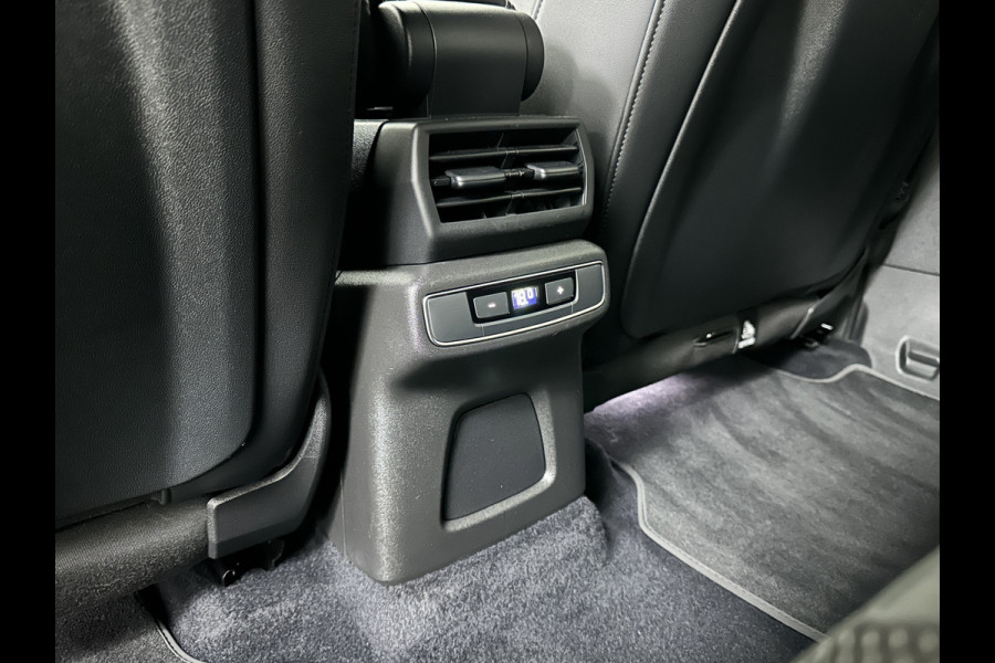 Audi Q4 Sportback e-tron 40 S-Line 77 kWh | Sportstoelen | SOH 98,5 % | H-Leder | ACC | Lane ass. | Virtual + | Black-Optic | Stoelverwarming | Camera | Matrix-Led | Getint Glas | Zwarte Hemelbekleding | MMi+ | 3-Zone Clima | Bovag Garantie |