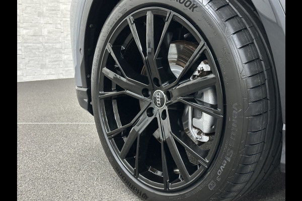 Audi Q4 Sportback e-tron 40 S-Line 77 kWh | Sportstoelen | SOH 98,5 % | H-Leder | ACC | Lane ass. | Virtual + | Black-Optic | Stoelverwarming | Camera | Matrix-Led | Getint Glas | Zwarte Hemelbekleding | MMi+ | 3-Zone Clima | Bovag Garantie |