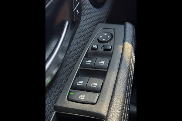 BMW 2 Serie Active Tourer 218i M- Sport - Navigatie I Airco I Sport pakket I LED I PDC I Trekhaak I Dealer onderhouden