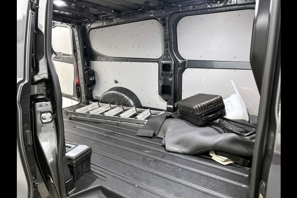 Ford Transit Custom 300 2.0 TDCI L2H1 Trend Nieuw Model Automaat Ford Transit Custom 300 2.0 TDCI L2H1 Trend NM Automaat Navigatie Parkeersensoren Camera