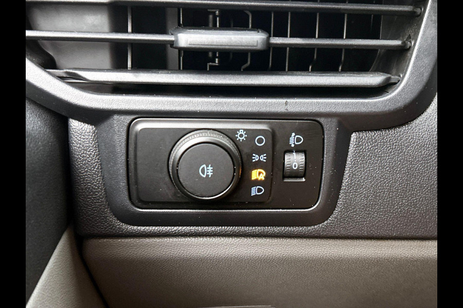 Ford Transit Custom 300 2.0 TDCI L2H1 Trend Nieuw Model Automaat Ford Transit Custom 300 2.0 TDCI L2H1 Trend NM Automaat Navigatie Parkeersensoren Camera