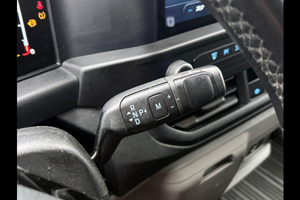 Ford Transit Custom 300 2.0 TDCI L2H1 Trend Nieuw Model Automaat Ford Transit Custom 300 2.0 TDCI L2H1 Trend NM Automaat Navigatie Parkeersensoren Camera